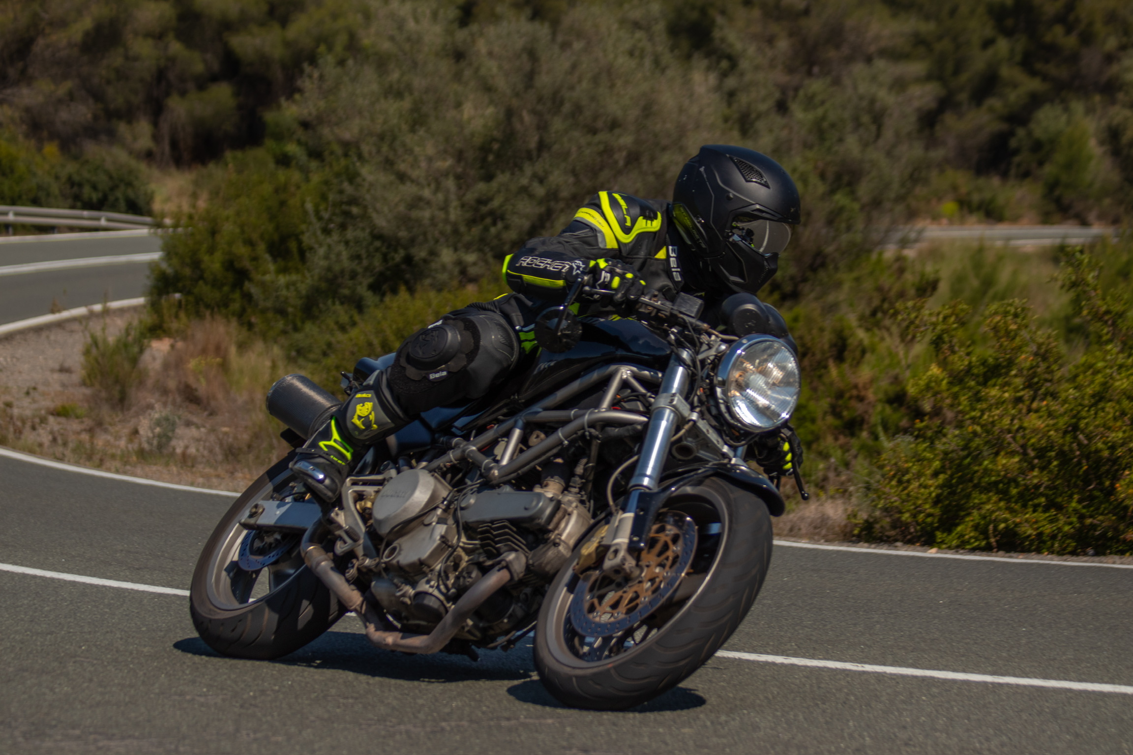 Pablo Torres en moto